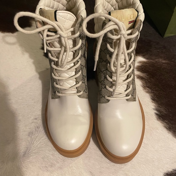 Gucci Lug Boot, like new. Only worn a few times. - Picture 3 of 8
